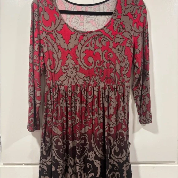NWT Effie's Heart Tan Dress with Navy Floral Print - Picture 5 of 5